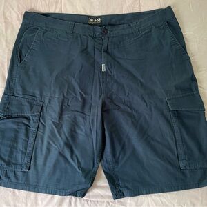LRG Dark Teal Baggy Cargo Shorts. Size 42. 100% Cotton.